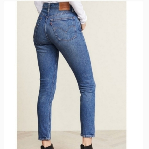 New LEVI'S 501 Skinny - Picture 2 of 7